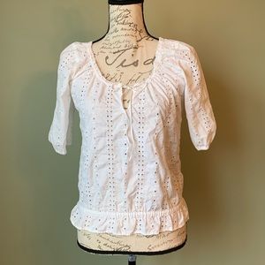 Hollister. White Blouse